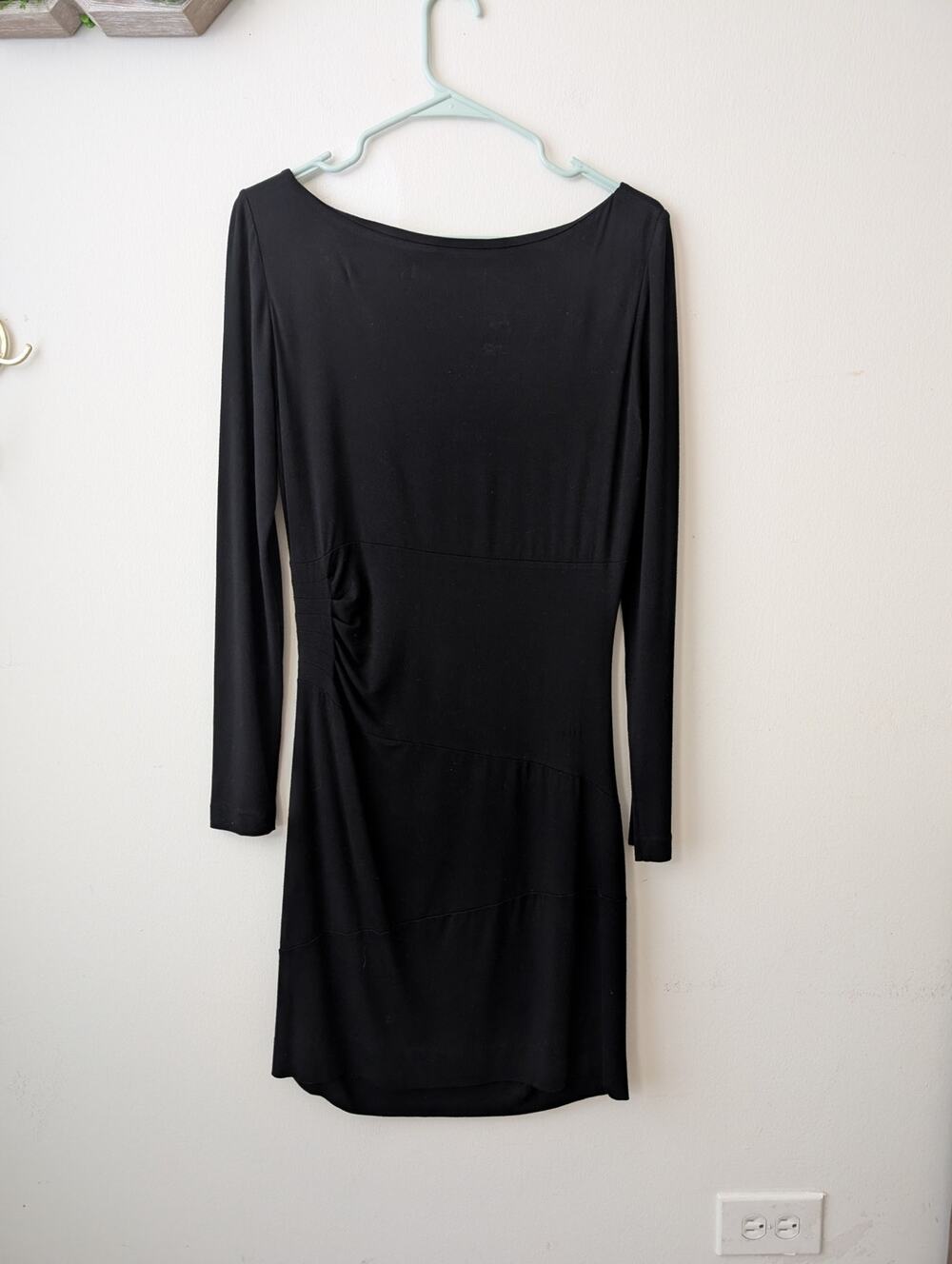 Diane von Furstenberg black long sleeve jersey knit dress